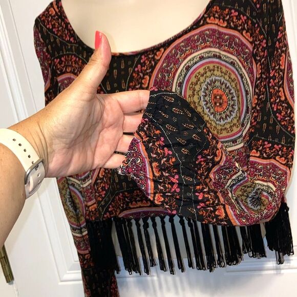GYPSY WARRIOR Fringe Boho Mandala Black Burgundy Crop Top Blouse Large - Picture 4 of 10